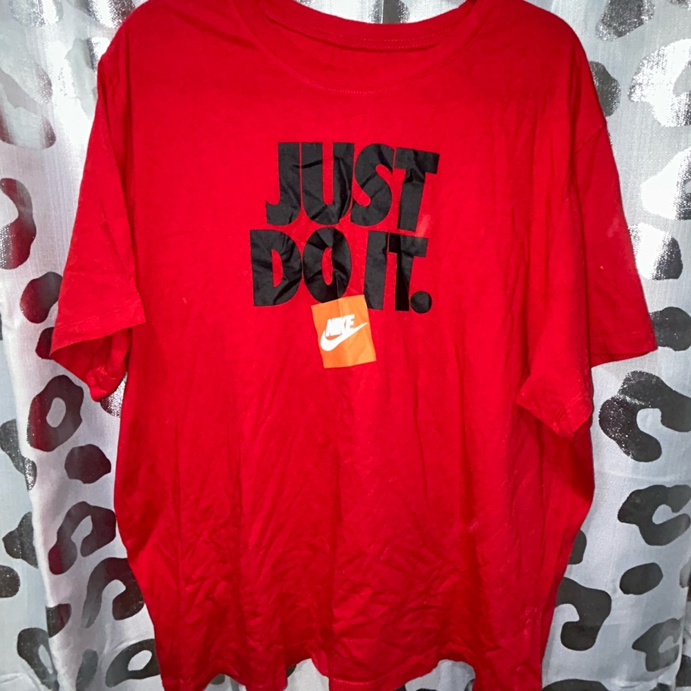 Nike Red 'Just Do It' Men's T-Shirt